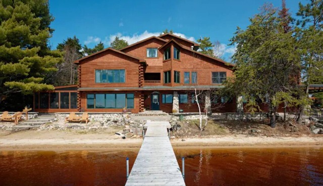 Elbow Lake Lodge: White Pine