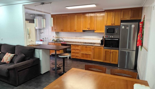 Elche stay 1, with garage, 3 bedrooms, 2 bathrooms