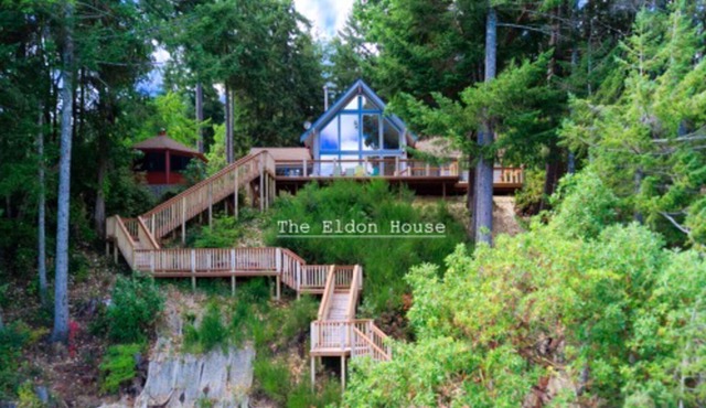 Eldon House waterfront home with firepit, full kitchen, hot tub, & washer/dryer