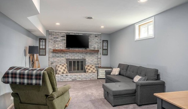 Eldridge 4BD Family Retreat Near Top Sports Complexes