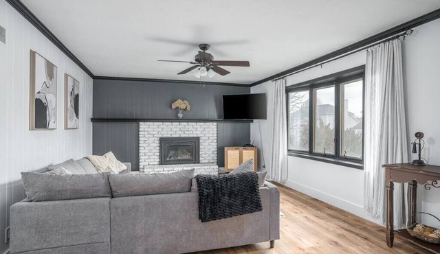 Eldridge 4BD Family Retreat Near Top Sports Complexes