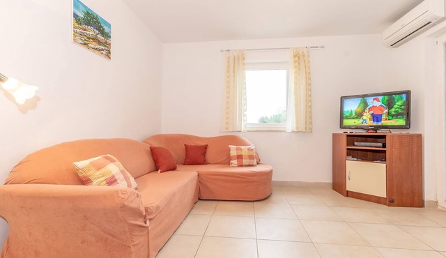 Elegance and hospitality near the sea with sea view