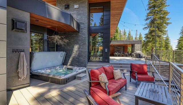 Elegance at Schaffer's Mill by Tahoe Getaways - Luxury Pet-Friendly 4BR w/Hot Tub & A/C