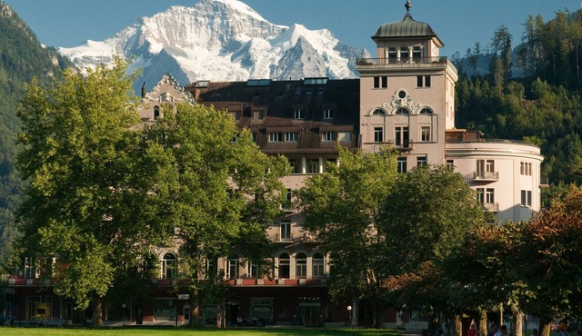 Elegance by Interhome