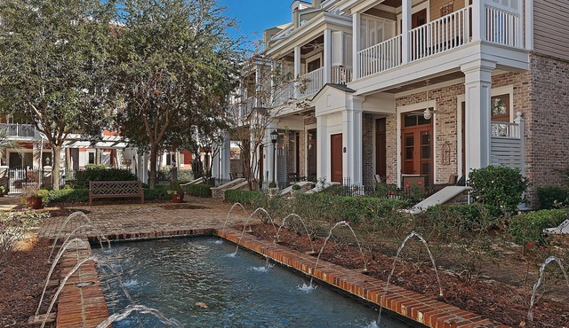 "Elegance Redefined: LeJardin 3 Bedroom Townhome" at Sandestin Golf and Beach Resort!