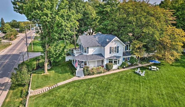 Elegant 1905 Home: Steps to Torch Lake & Dtwn