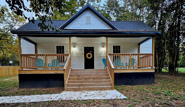 🌟Elegant 1910 Boutique; Crib; Veteran-Owned🌟