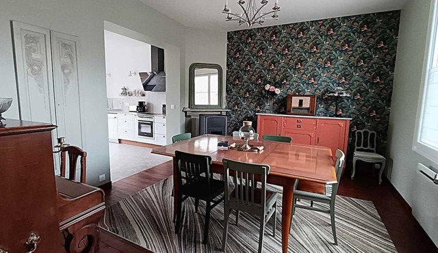 Elegant 1930s house 180m2