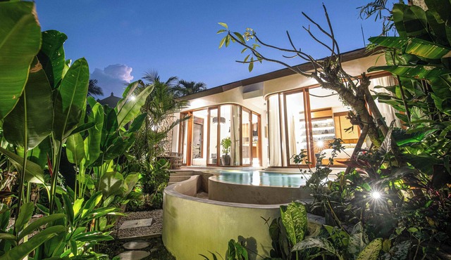 Elegant 1BR Retreat Jungle View Hideaway in Ubud