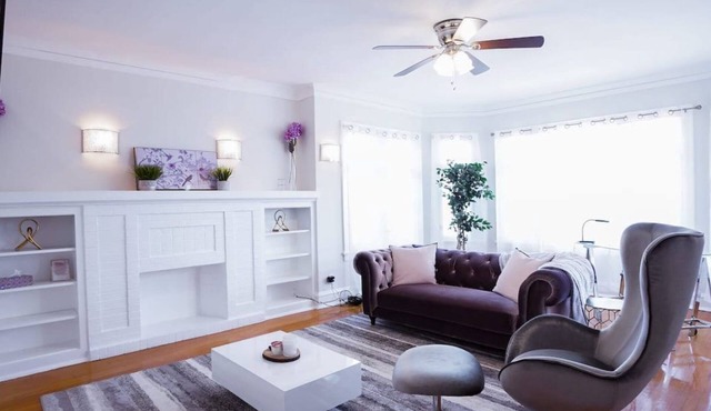 Elegant 3 Bedroom and 1 Bath Apartment