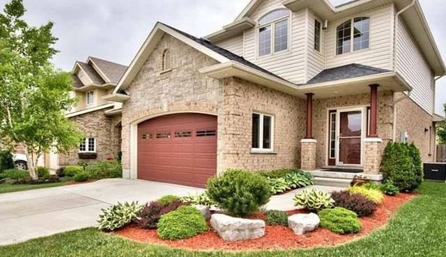 Elegant 3BR Home Near Stratford Festival | King Ensuite | Family-Friendly