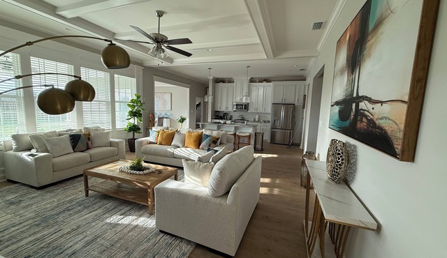 Elegant 4BR Retreat New build Comfort & Style