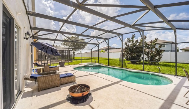 Elegant 5BR Villa with Private Pool by RedAwning