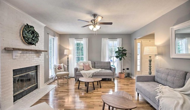 Elegant Afton Getaway Near Trails and Vineyards