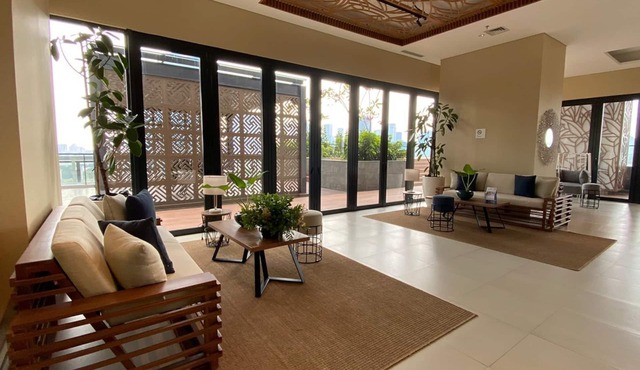 Elegant And Comfort Living 2Br At Samara Suites Apartment