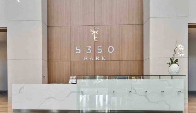 Elegant and Exclusive Studio in 5350 Luxury Tower