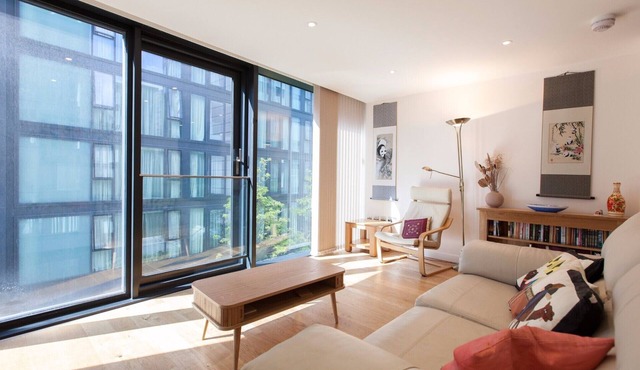 Elegant and Modern Apartment at the Meadows, in Central Edinburgh - Pass the Keys