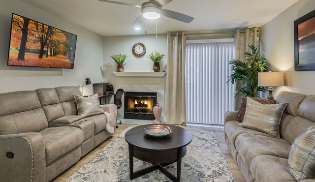 Elegant Apartment Home - Excellent For Long Stays