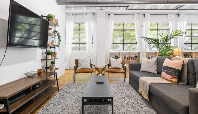 Elegant Apartment near Emory!