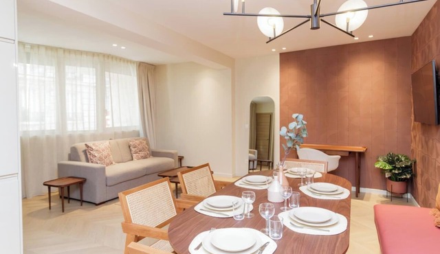 Elegant Apartment St Germain des prés Luxembourg Park