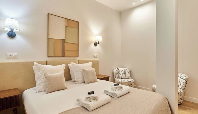 Elegant Apartment With Buttes-chaumont Park
