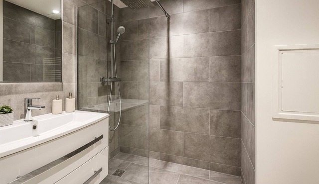 Elegant Appartement au 19e