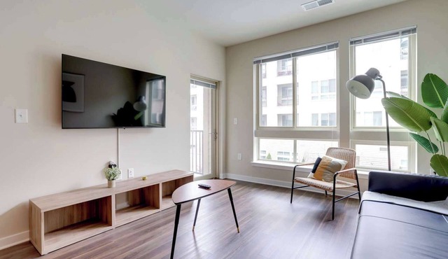 Elegant Apt Near National Mall