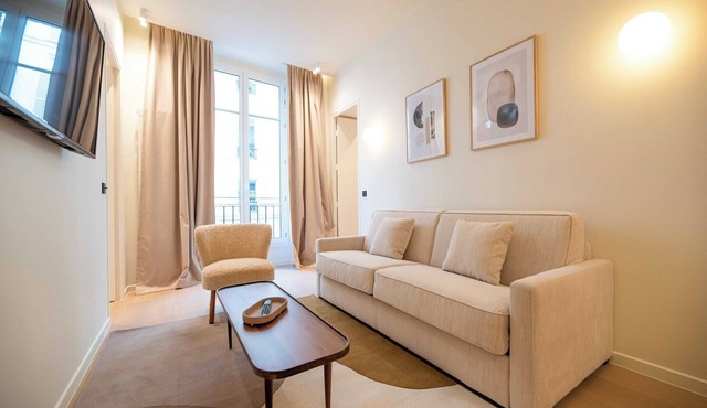 Elegant Apt with AC - 2BR-6P -Palais Garnier