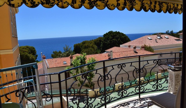 Elegant Baroque Apartment Near THE Prince's Palace