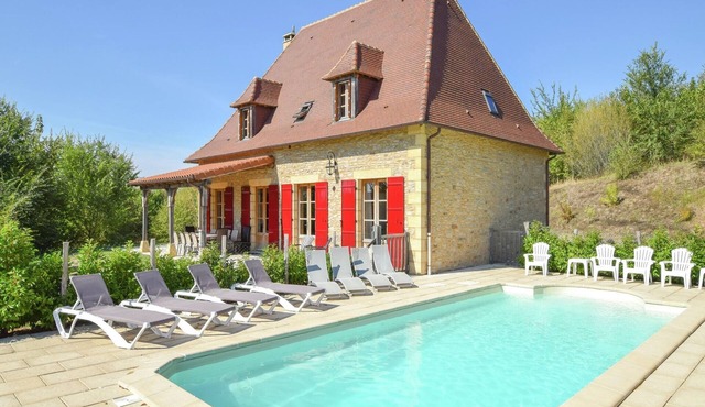 Elegant Countryside Retreat