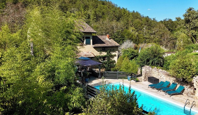 Elegant Charm" room in the Périgord countryside (breakfast included)