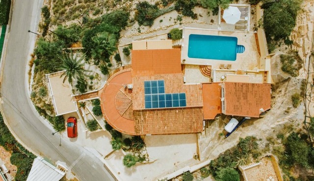 Elegant cliffside villa in Coveta Fuma with spectacular sea view