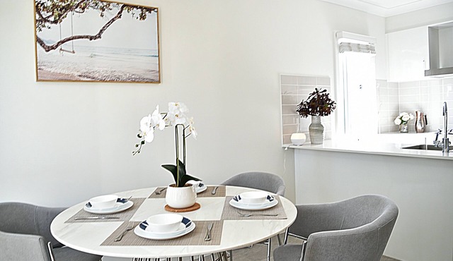 Elegant & Convenient New House at Leppington - 2 min Drive From Train Station!