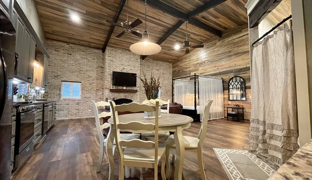 Elegant Country Cottage