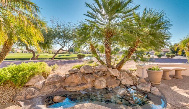 Elegant Desert Living, Pebblecreek Golf/Lake Lot. Waterfall, Golf Cart. 3 Bdrm