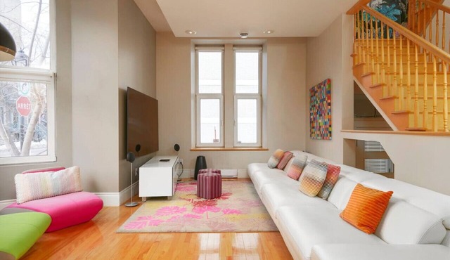 Elegant Escape in the Downtown Heartland