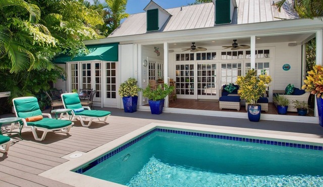 *ELEGANT ESCAPE @ THE ANNEX* Lavish Private Home & Pool + LAST KEY SERVICES…
