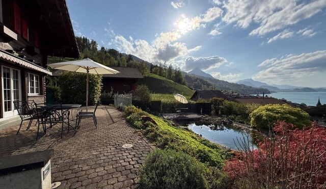 Elegant Family Chalet with Lake & Mountain Views