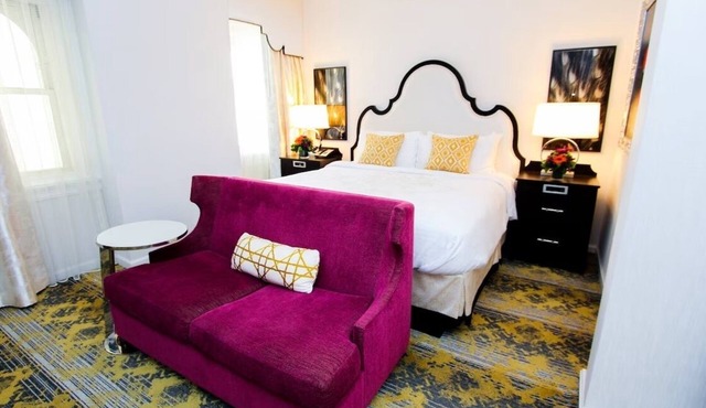 Elegant Family Getaway! 2 Luxurious Units Near Historical Sites! Gym & Parking