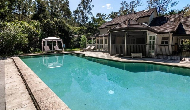 Elegant Family Home with Pool & Wildlife