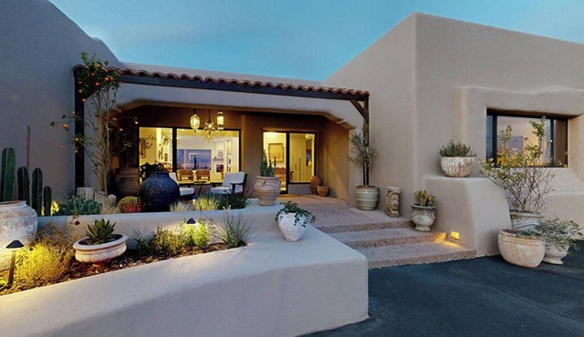 Elegant Foothills Retreat with Stunning Views & Hacienda del Sol Amenities
