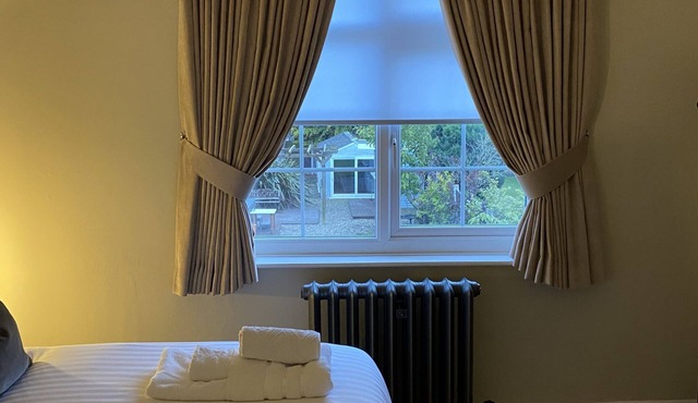 Elegant Formby House Nr To Beach, Golf Courses, Pinewoods, Liverpool & Southport