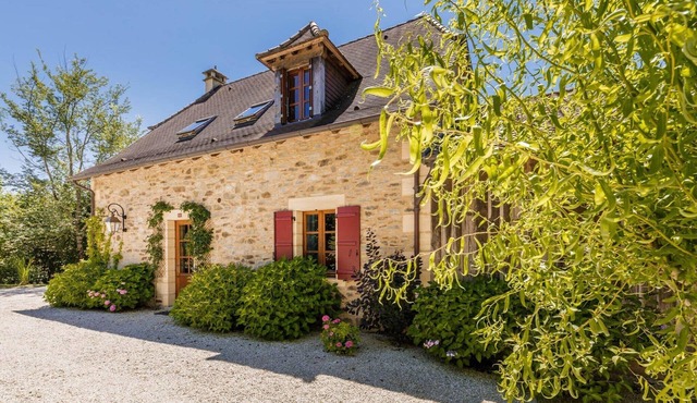 Elegant Villa on Historic Domaine