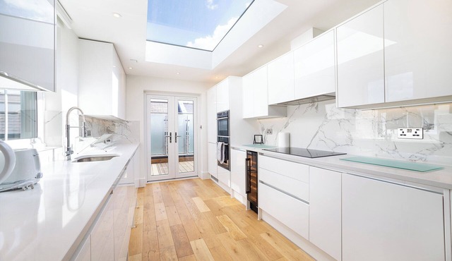 Elegant Fulham 3Bedrooms/2Bathrooms w/Private Terrace