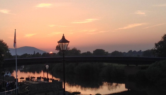 Elegant Georgian apartment in a historic riverside town.