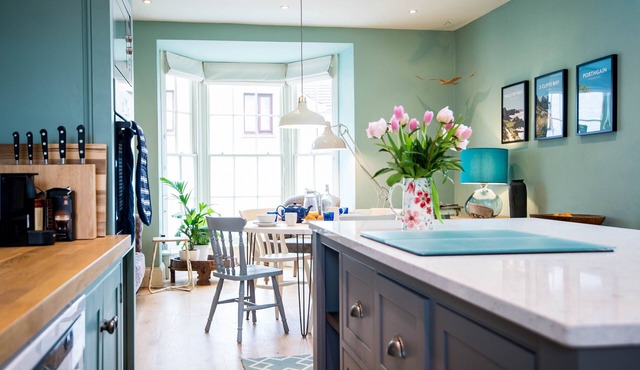 Elegant Georgian Escape in Picturesque Laugharne