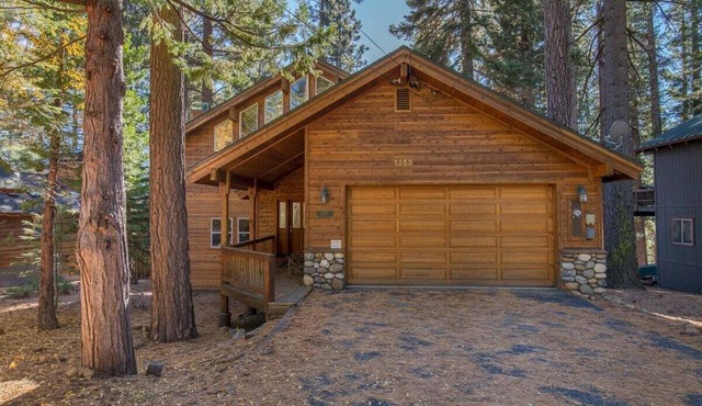Elegant Getaway in Tahoe City Dog Friendly - Close to town
