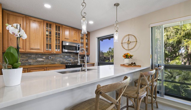 Elegant Golf Villa in the PGA National. Pool. Golf. Beach. Spa. Dog friendly.