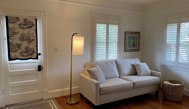 Elegant Historic Cottage in Downtown Edenton
