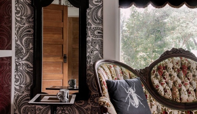 Elegant Historic Estate: Professionally Designed